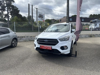 En savoir plus sur cette annonce de FORD Kuga 2.0 TDCi 150ch Stop&Start ST-Line 4x2 d’occasion  à vendre chez SNMA FORD Kuga d’occasion à vendre à ALÈS