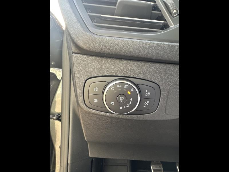 FORD Focus d’occasion à vendre à ALÈS chez SNMA (Photo 16)