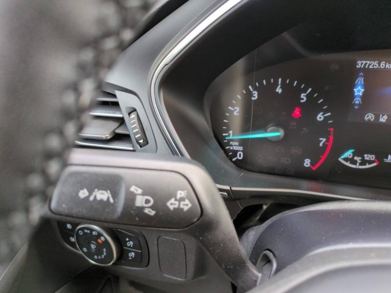 FORD Focus d’occasion à vendre à ALÈS chez SNMA (Photo 12)