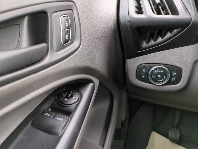 FORD Transit Connect VUL d’occasion à vendre à ALÈS chez SNMA (Photo 17)